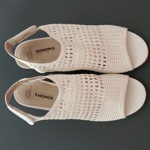 Sonoma Open Toe Slingback White Sandal Size 10M
